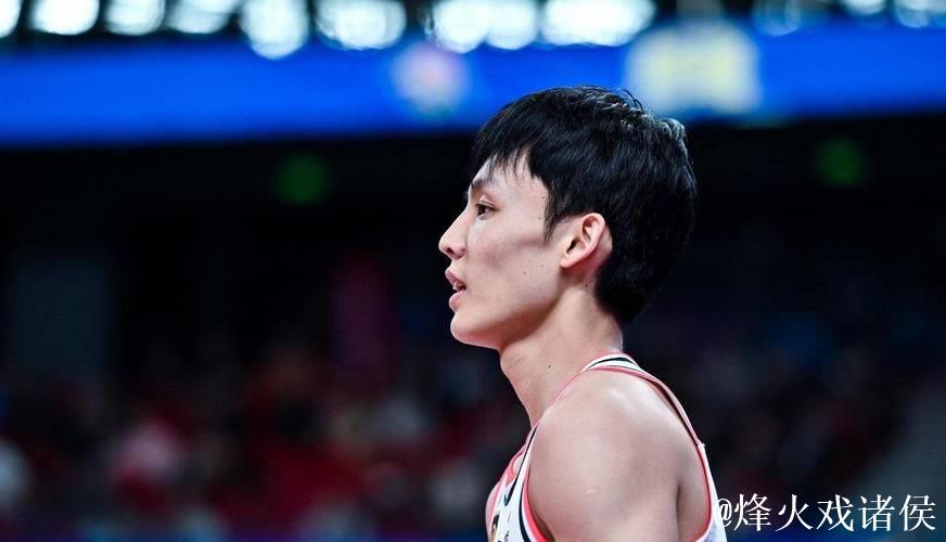 广东半主力出战仍硬刚广州,五连胜没跑爆发萨林杰徐杰撑场面,伤兵满营挡不住韧劲和配合比拼团队真实力 广东半主力出战仍硬刚广州,五连胜没跑爆发萨林杰徐杰撑场面,伤兵满营挡不住韧劲和配合比拼团队真实力