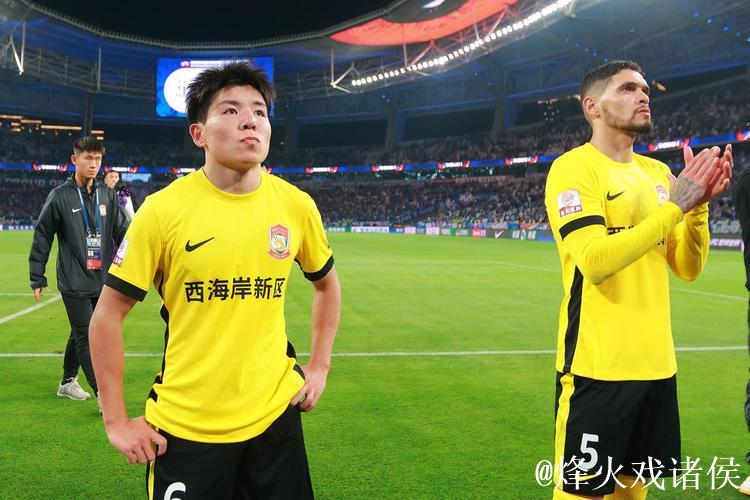 战强敌再次惨败 青岛西海岸需要提升防守硬度 战强敌再次惨败 青岛西海岸需要提升防守硬度